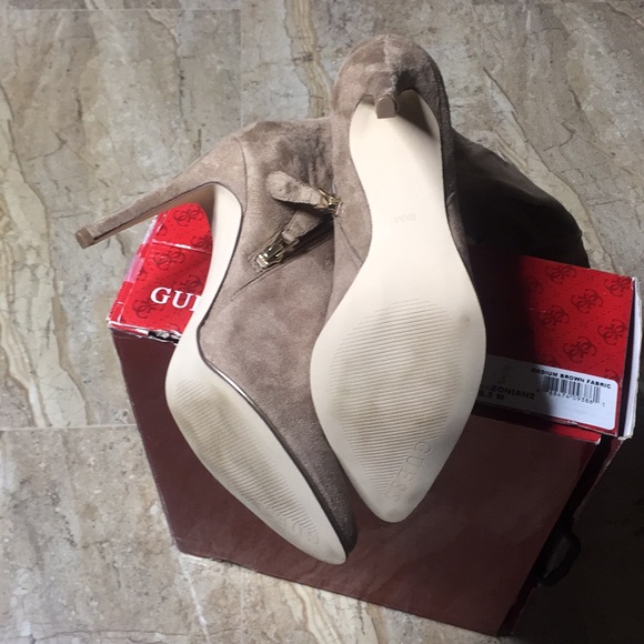 Guess 👢 - Picture 6 of 8